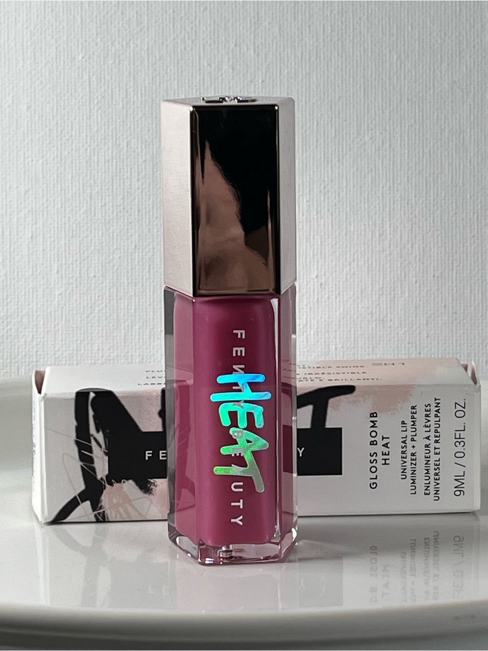 New In Box Fenty Beauty Gloss Bomb Heat Lip Plumper Gloss Lavender Savage